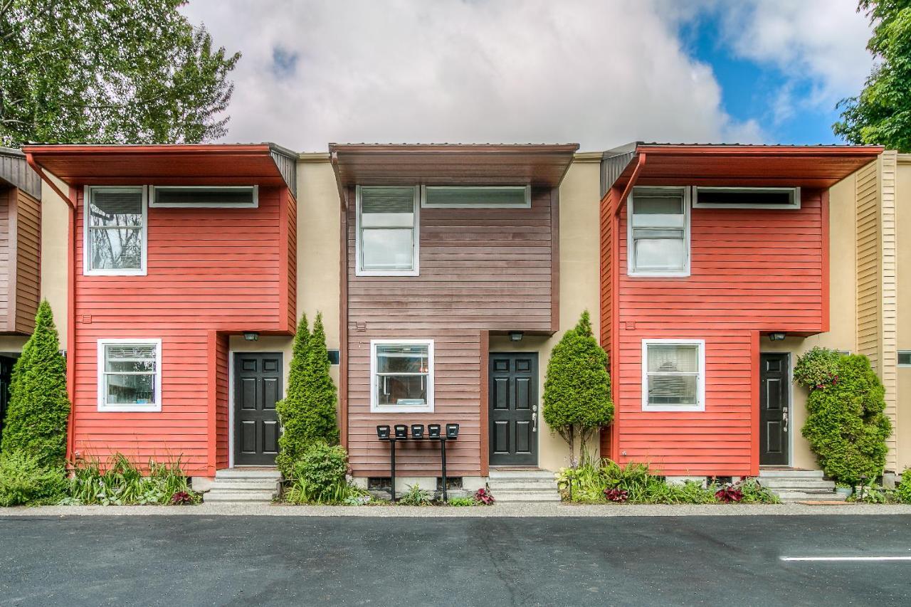 Moon River Suites #1 North Bend Exterior foto